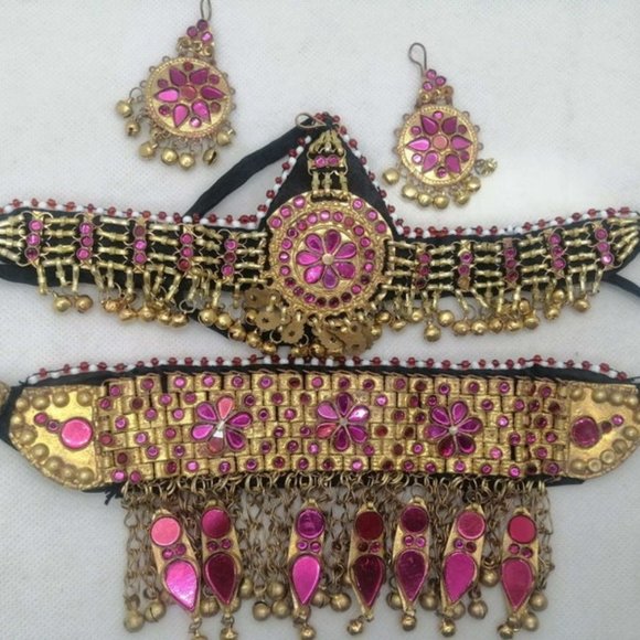 Golden Tone Handmade Tribal Women Jewelry Set, Necklace with Head Piece  Earring - Picture 3 of 5